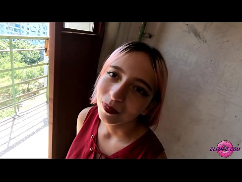 ❤️ Dareenka Ardayga ayaa ka nuugay qof qalaad oo dibadda jooga - Cum on wajigiisa ️❌ anaga